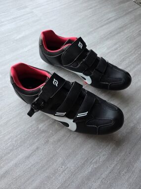 Peloton Cycling Shoes – Size 47 (Men’s 12 / Women’s 13.5)